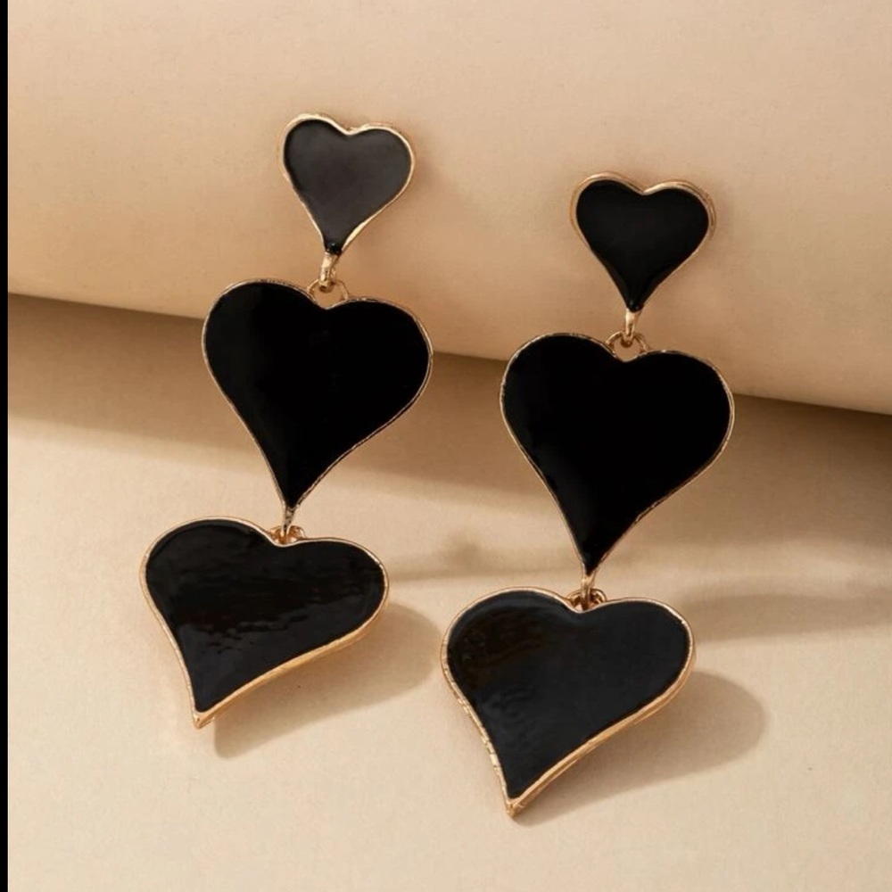 ❤️ Awesome Various Size Hearts Tassel Dangle Stud Earrings ❤️ - Picture 10 of 11
